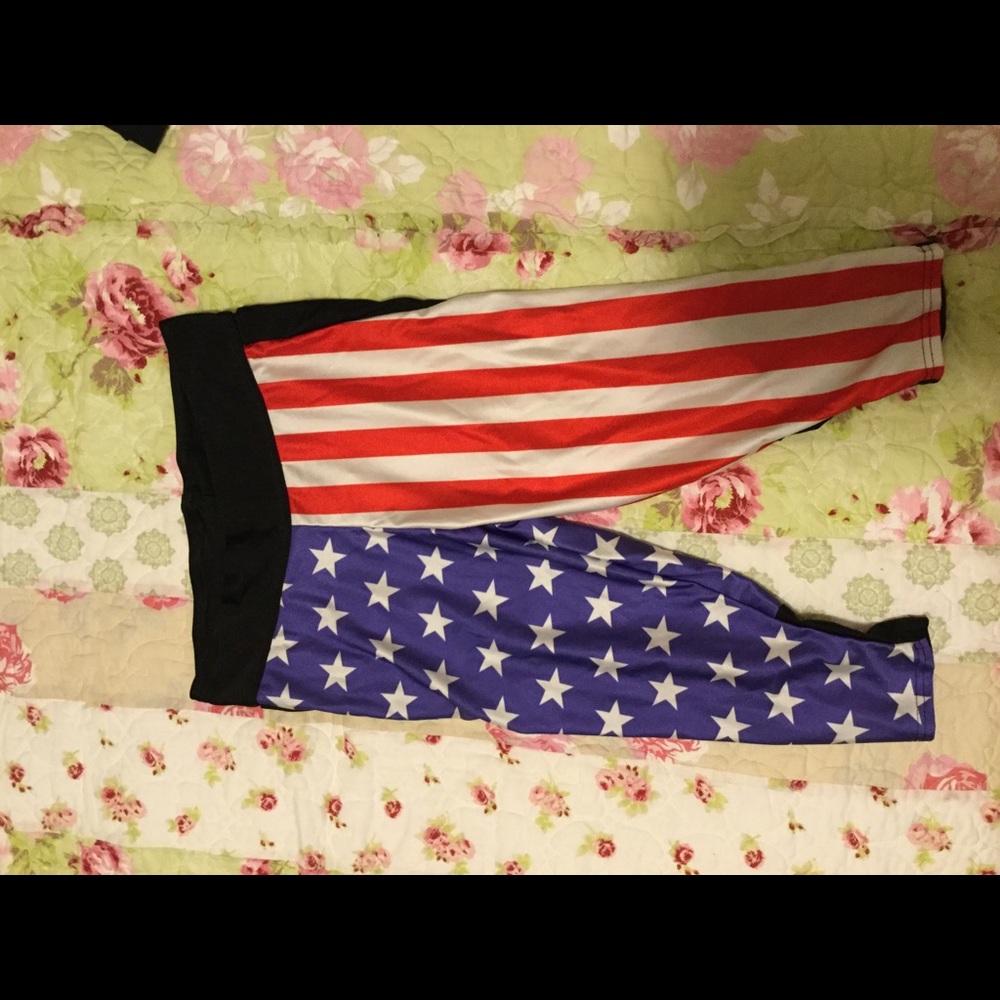 Athletic Capri USA American flag lotus leggings